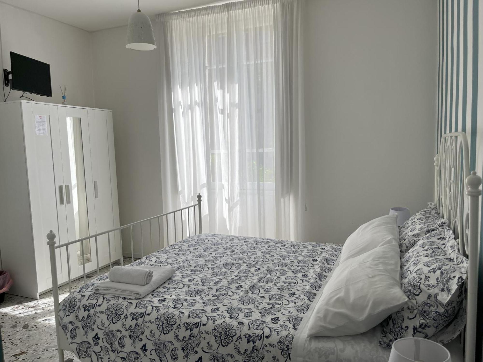 B&B Red House Garlate ภายนอก รูปภาพ